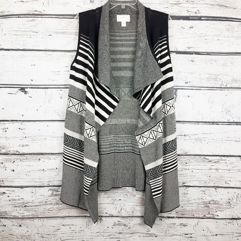 Anthro Ruby Moon Aztec black and white stripes swe